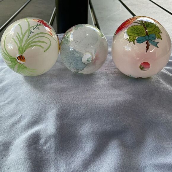 Handblown Reverse Painted Glass Eggs Set of 3 - Picture 6 of 6